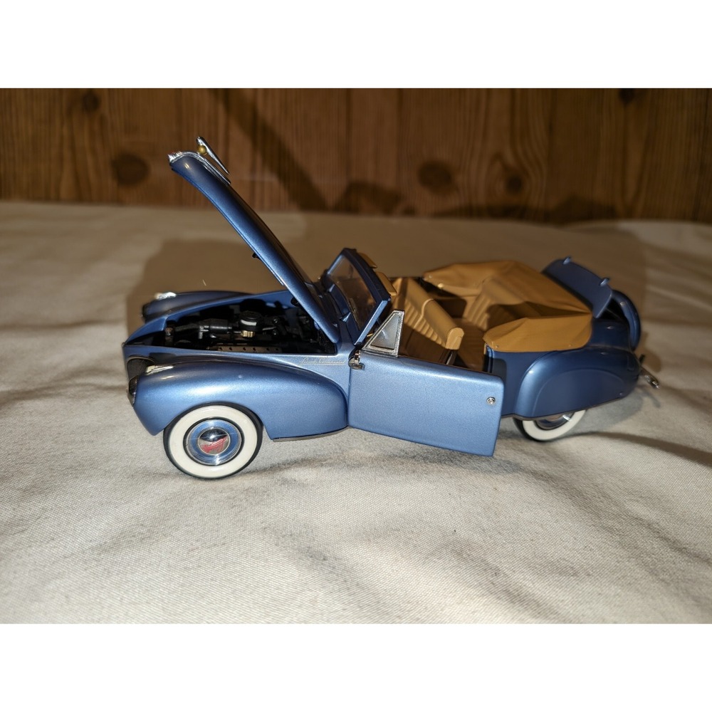 Franklin Mint 1941 Lincoln Continental Limited Edition Blue 5353/9900 NO BOX